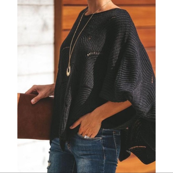 LAST ONE! Black scallop hem sweater dolman sleeve - Picture 4 of 4